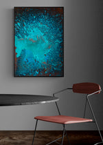 Indlæs billede til gallerivisning Wall art decor oxidized brass with splashes of blue colors, hanging on the wall
